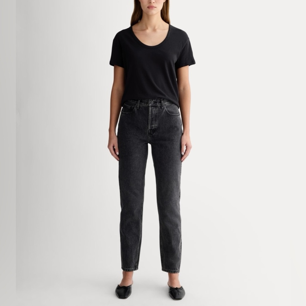 Everlane The Curvy 90s Cheeky Women’s Black Washed Straight Jeans Size 26 NWT